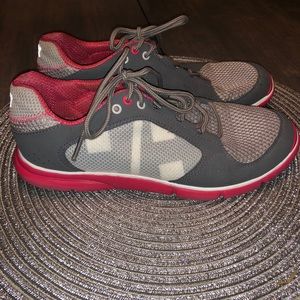 Hello Hansen deck shoes size 7